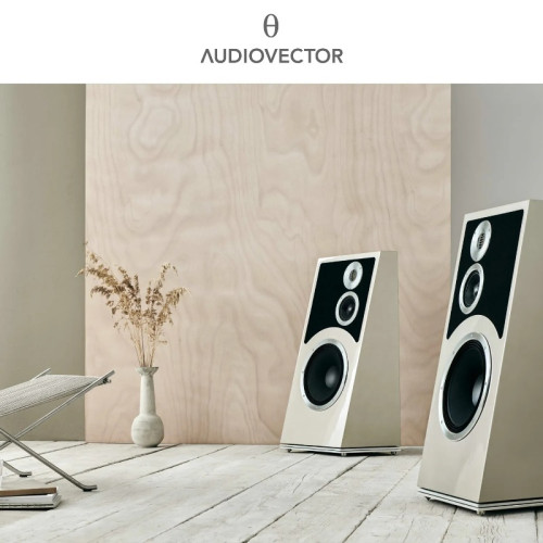 AUDIOVECTOR Trapeze Reimagined